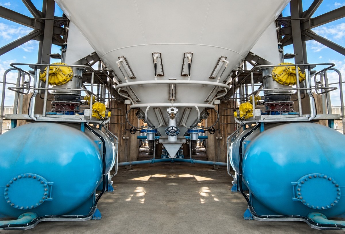 Dual Conveying Vessels